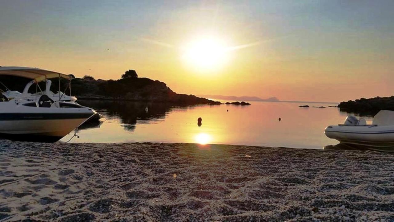 Paliouri Luxury Bungalows Bagian luar foto